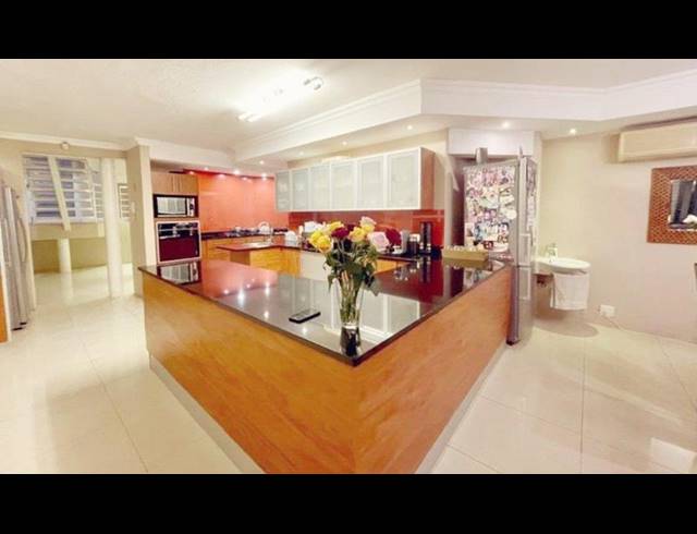 4 BEDROOM HOUSE FOR SALE IN RESERVOIR HILLS